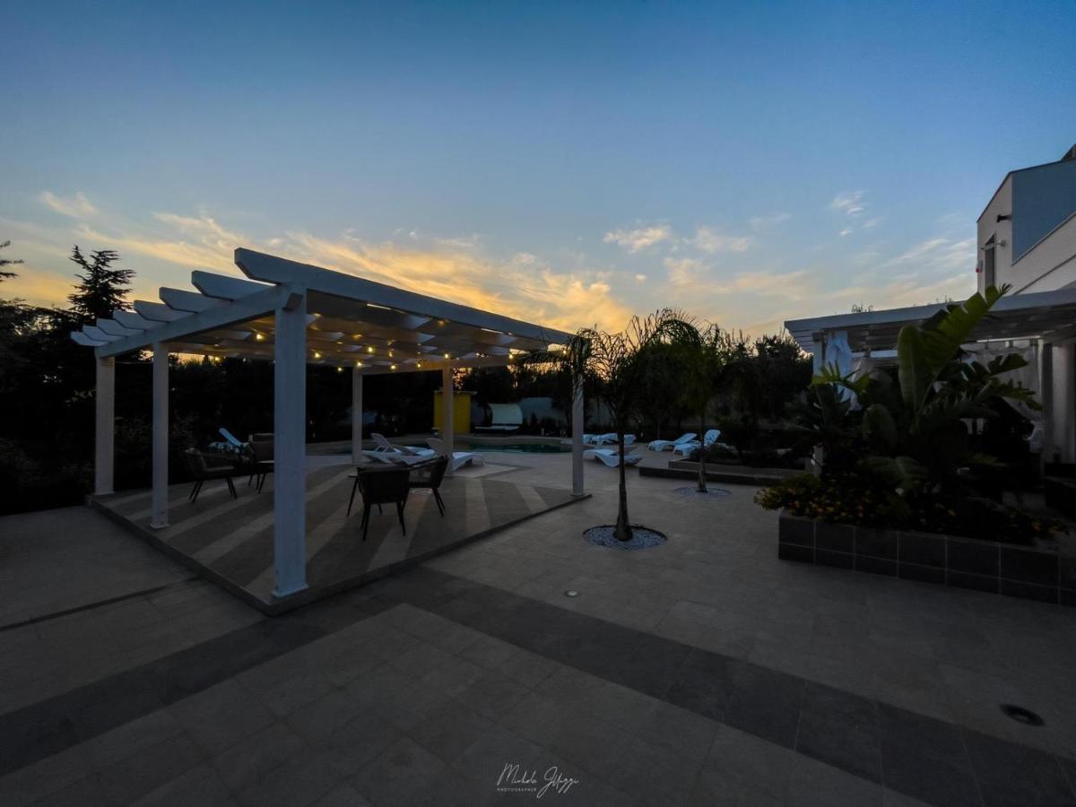 Relais Belvedere ジョヴィナッツォ エクステリア 写真